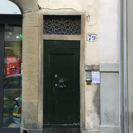 Alfani Second Floor Apartment